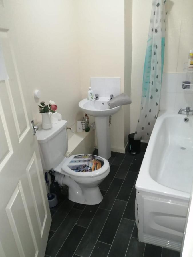 Westcott Road Home Liverpool Ngoại thất bức ảnh